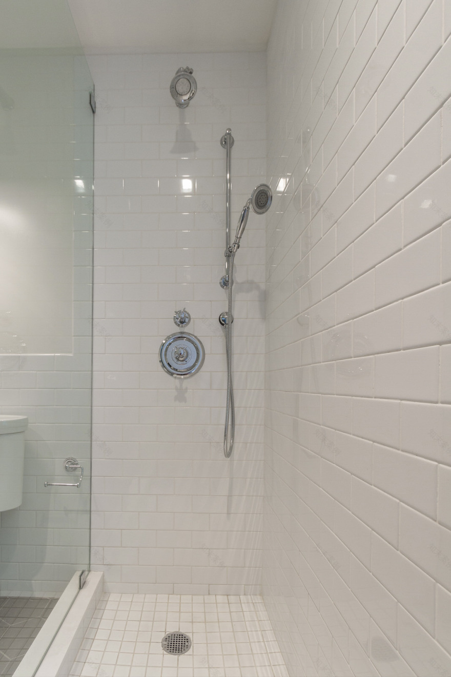 齐弗广场镇屋室内设计-23