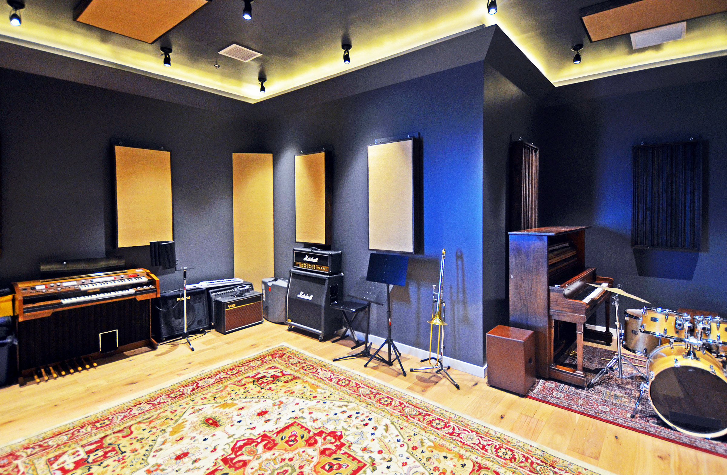 洛杉矶创意音乐软件公司办公室设计-12