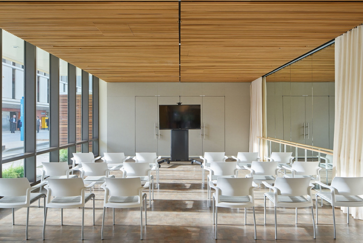 斯坦福神经科学健康中心-8