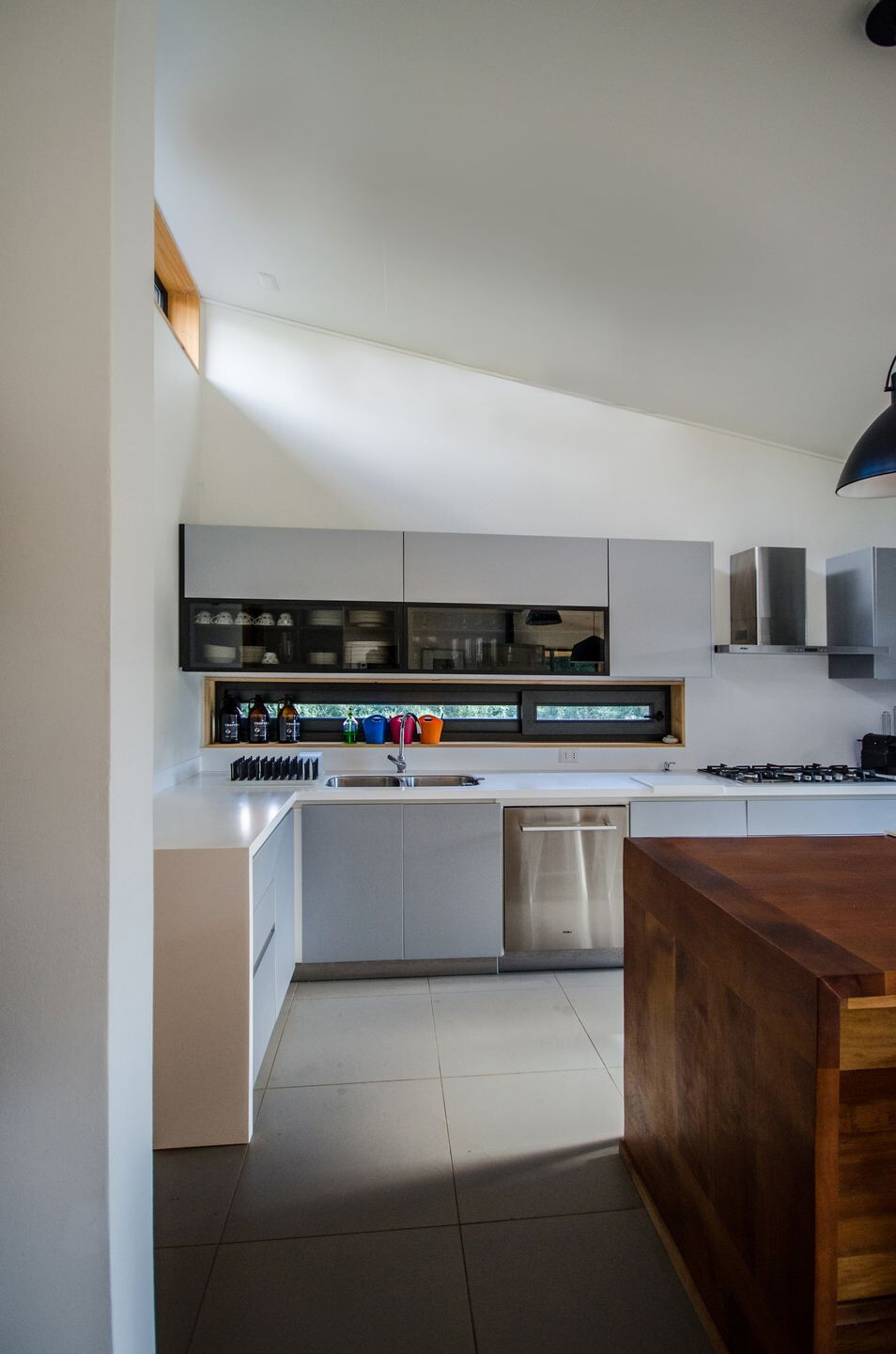 智利森林中的悬浮之家-32