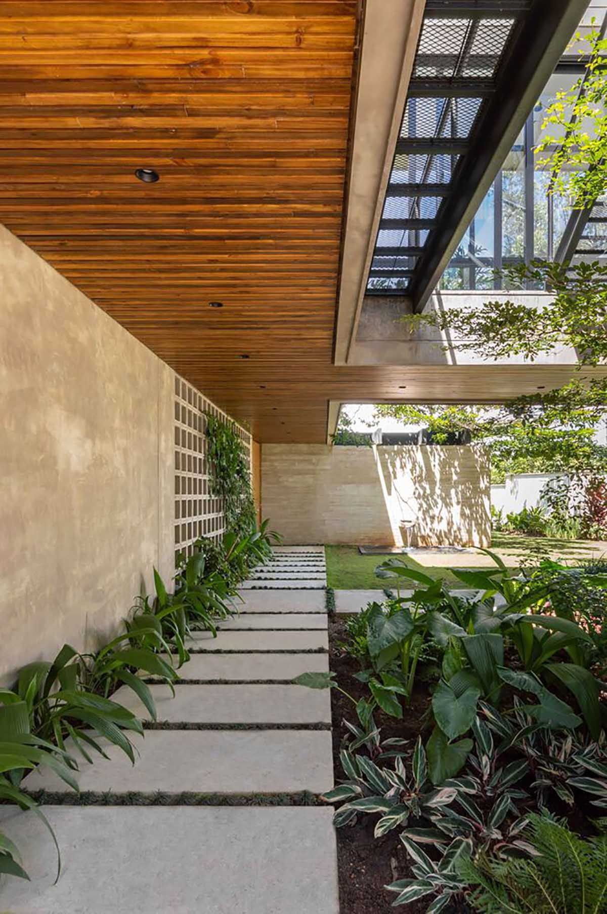 哥伦比亚寒带山间别墅，自然与建筑的和谐交融-4