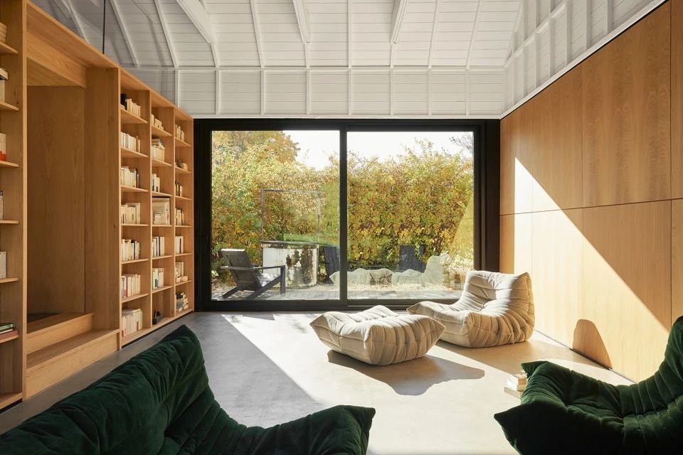 生态改造的魁北克百年农舍丨加拿大魁北克丨ADHOC architectes-0
