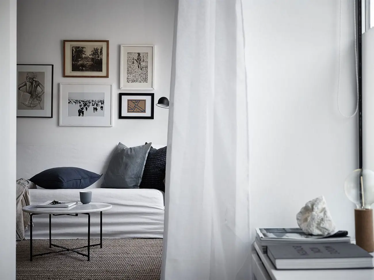 黑白交错的精致空间 | 一座位于瑞典的舒适公寓-3