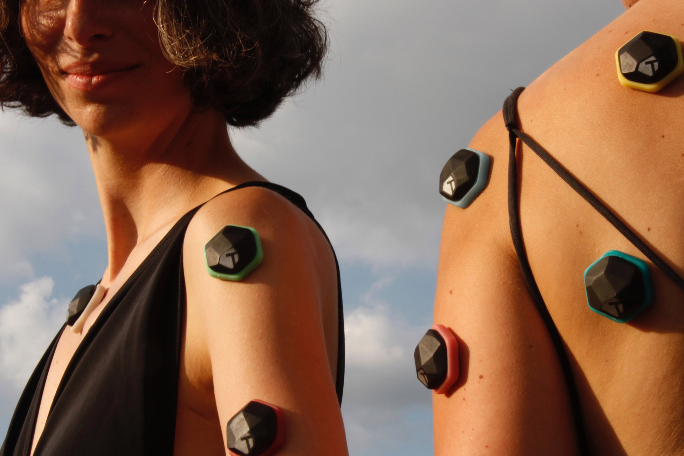 可穿戴音乐设备“Touché”亮相,创新触觉体验融入现场音乐会-5