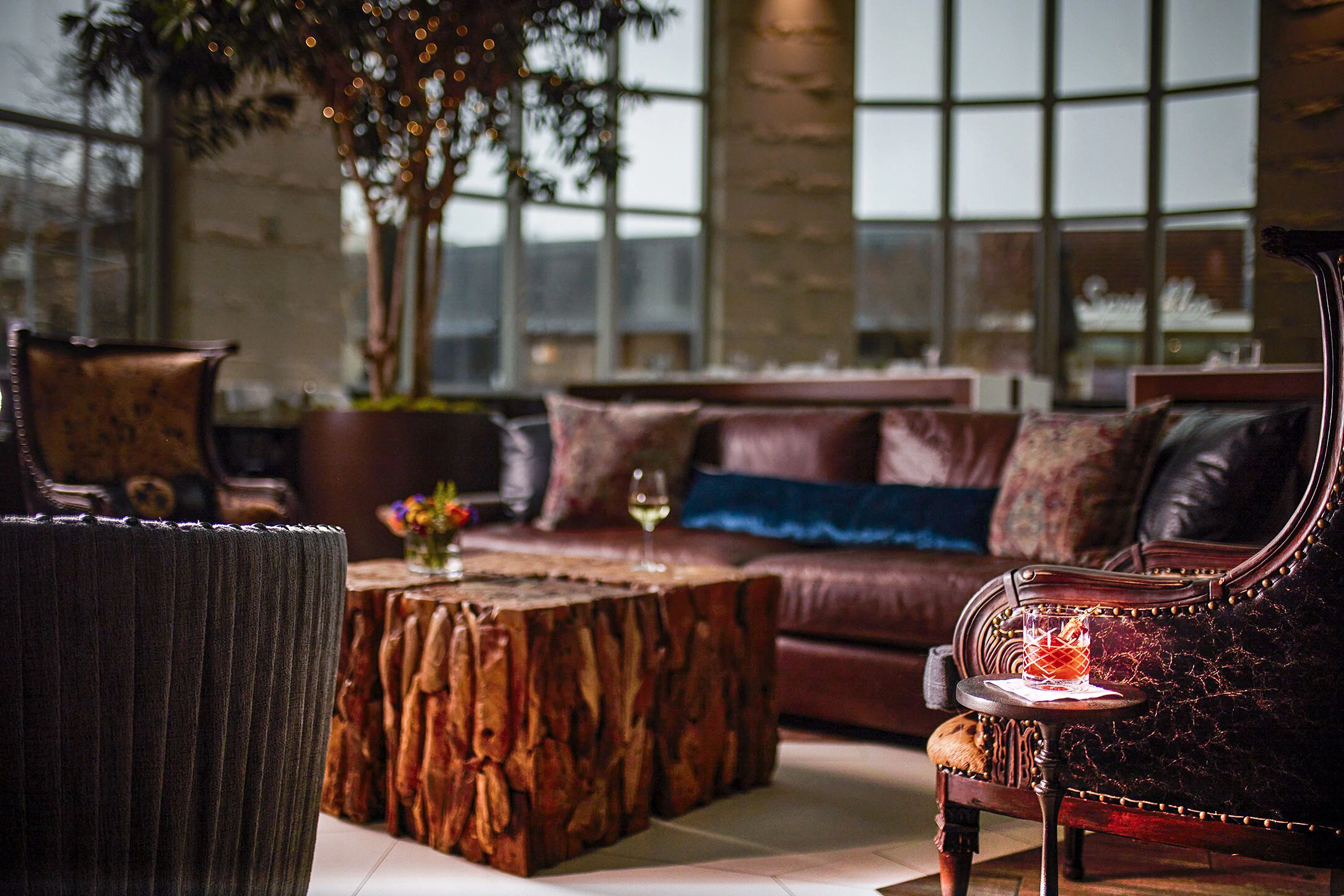 akb,一个酒店酒吧丨美国奥斯汀丨LK Architecture(室内设计部门)-16