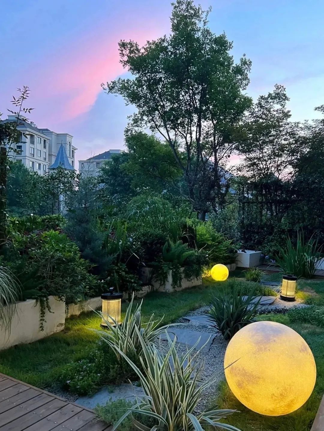 一楼院子大变身,打造浪漫法式梦幻花园丨中国重庆丨上海东町景观设计-35