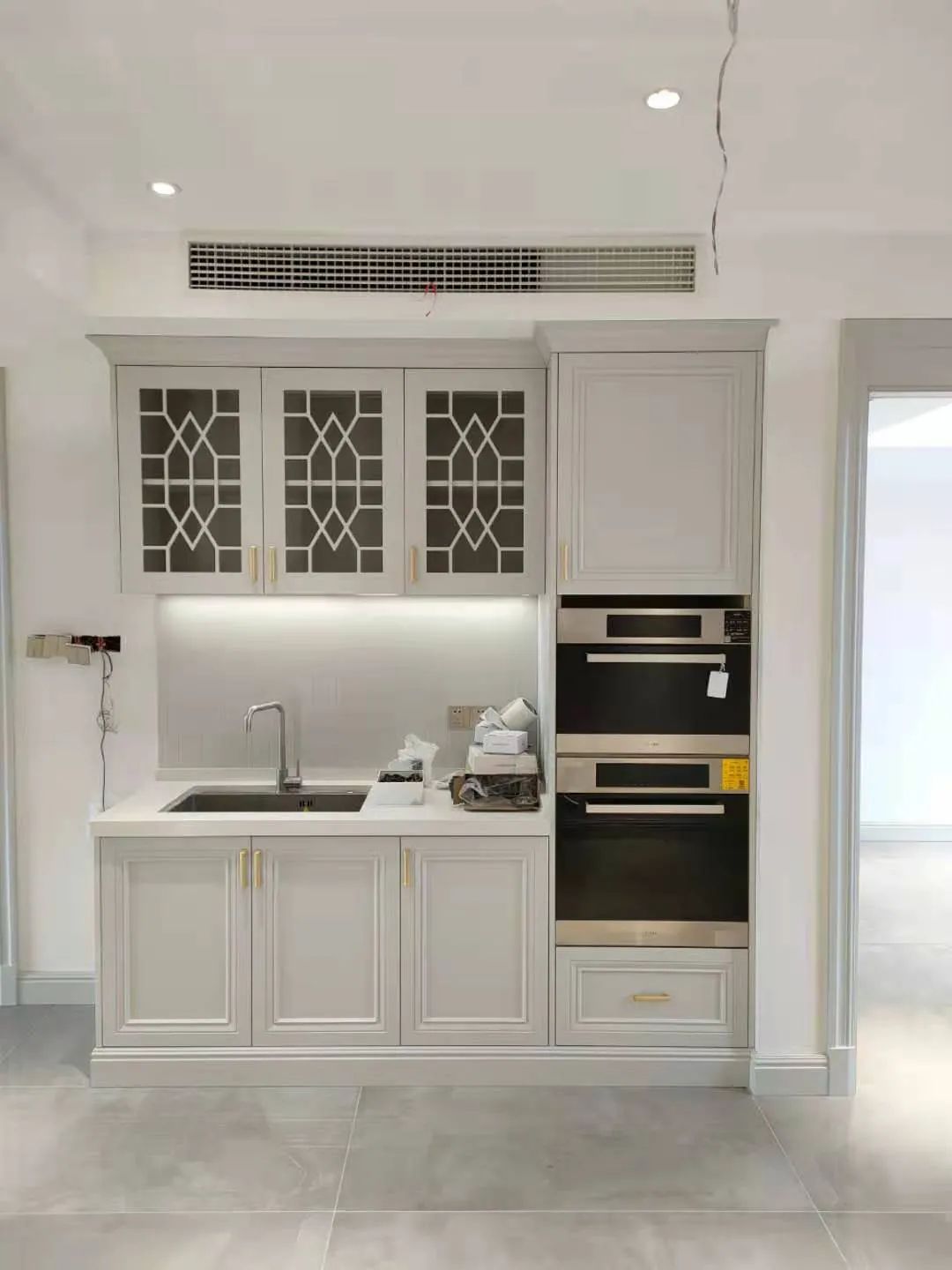 现代简约风格的艺术生活空间丨中国台州丨品东装饰-160