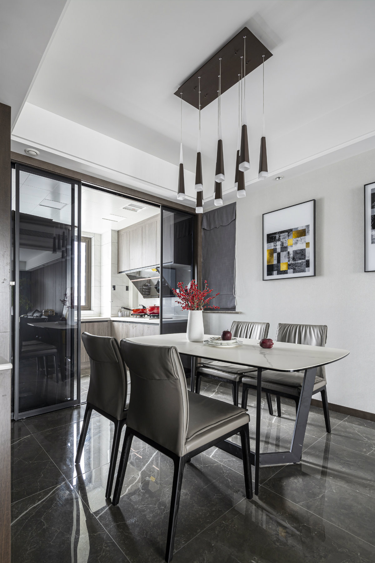 牟佳琪的现代简约姚江湾平层设计-19