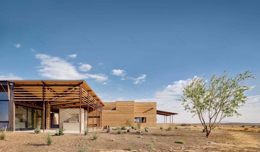 See this remarkable rammed earth house nestled on a Texas ranch-31