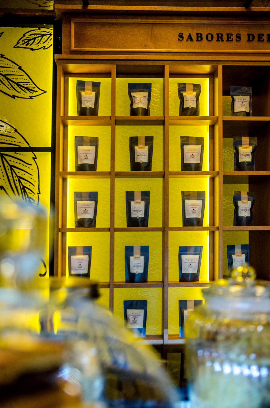 PAUSA Cake & Blends 茶饮零售空间设计丨阿根廷拉普拉塔-4