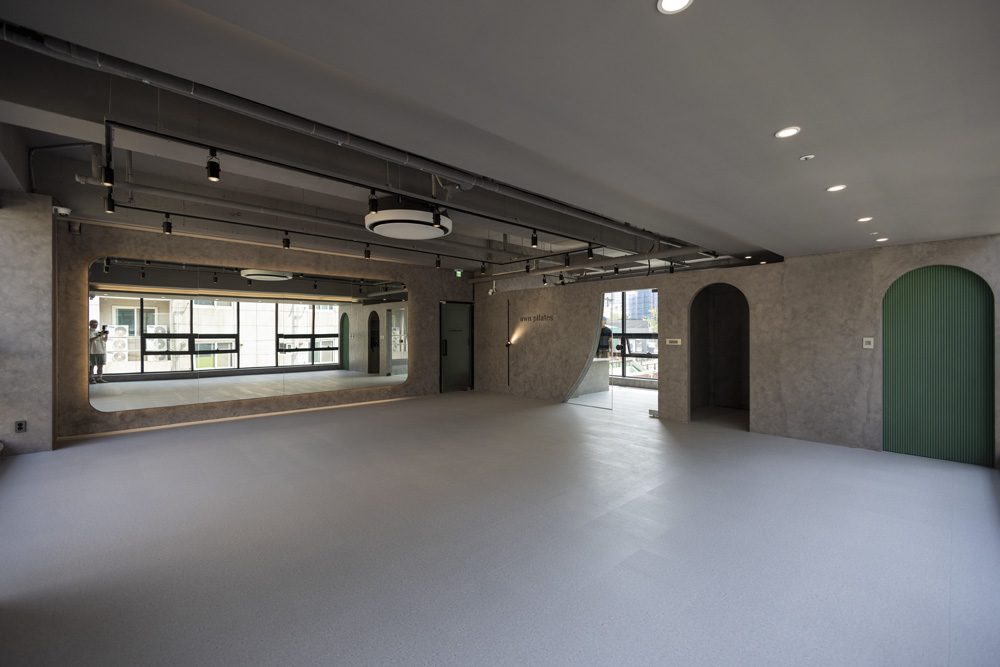 现代工业风 | 26 平小空间的极致利用-3