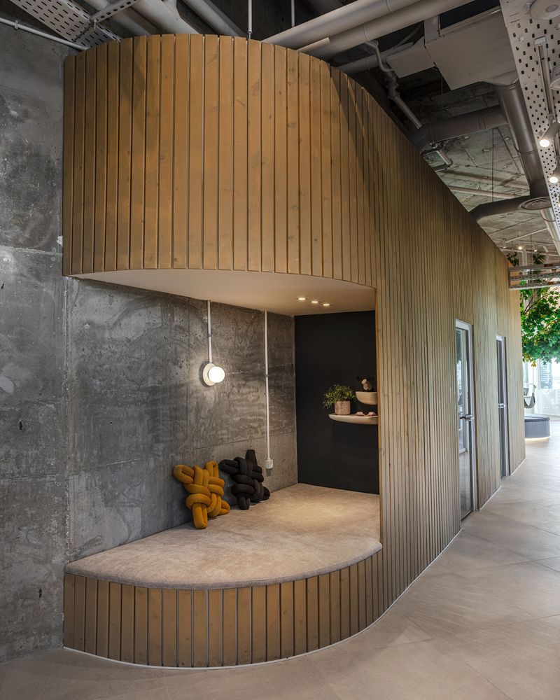 创新医疗科技公司的活力办公空间-20