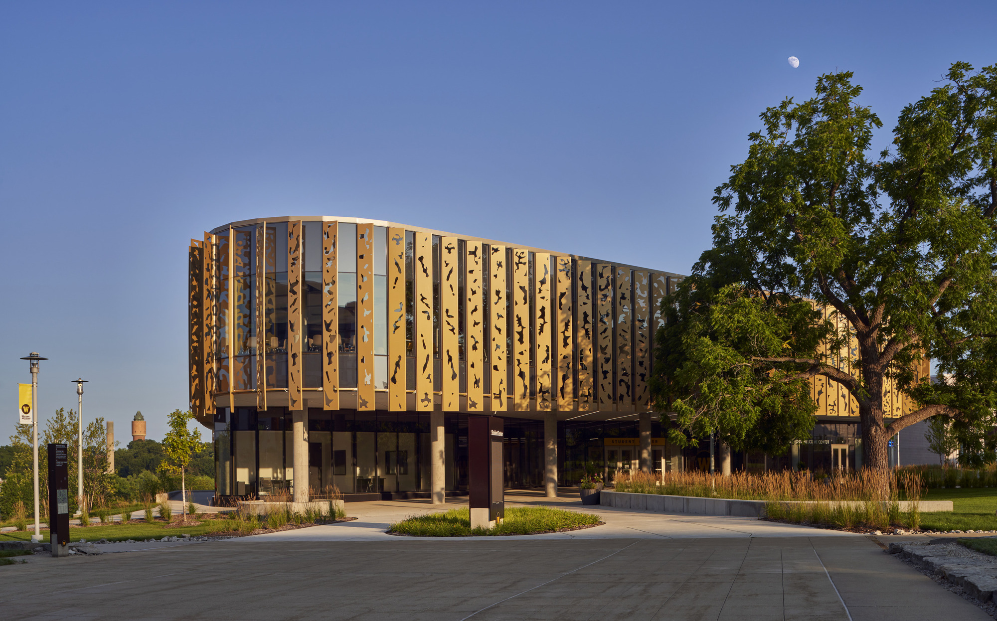 Western Michigan University Student Center / CannonDesign	-47