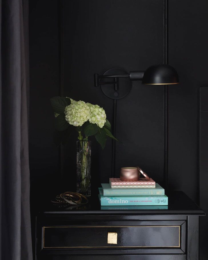 黑色卧室 | 大胆而美丽的女性空间-8