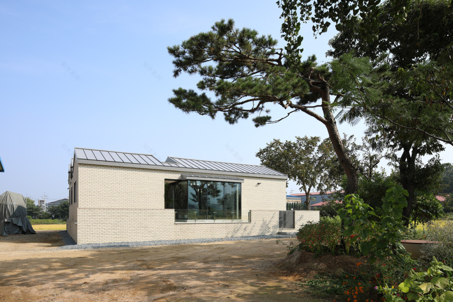 温暖自然的韩国稻田人参种植农户住宅-35