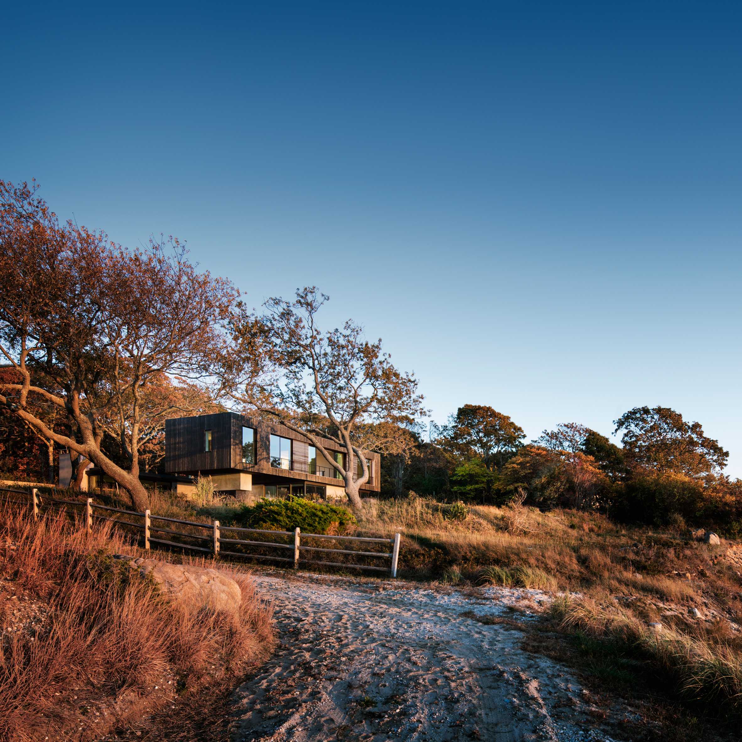 Shore House by Leroy Street Studio overlooks a Long Island bay-0