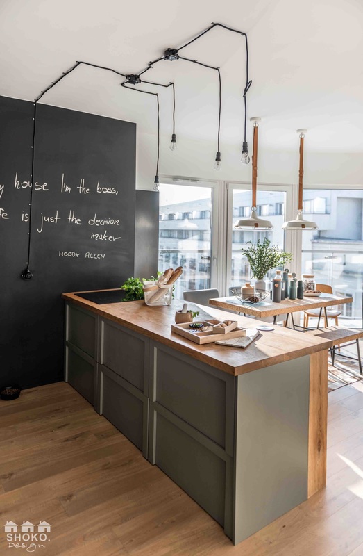 波兰全景窗公寓 | 明亮色彩与趣味空间-10