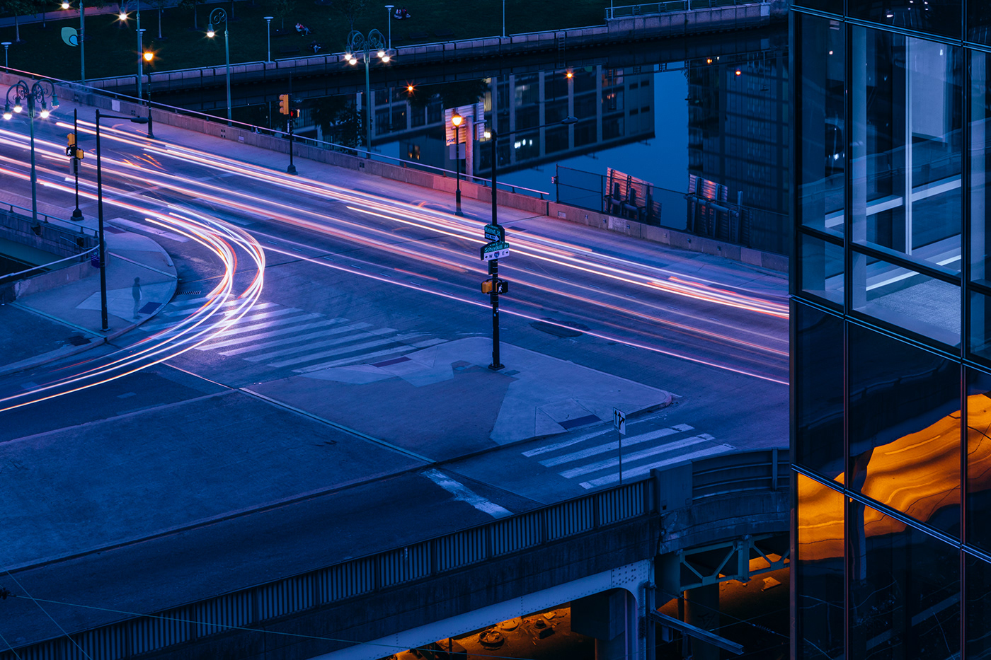 梦幻霓虹空间-9