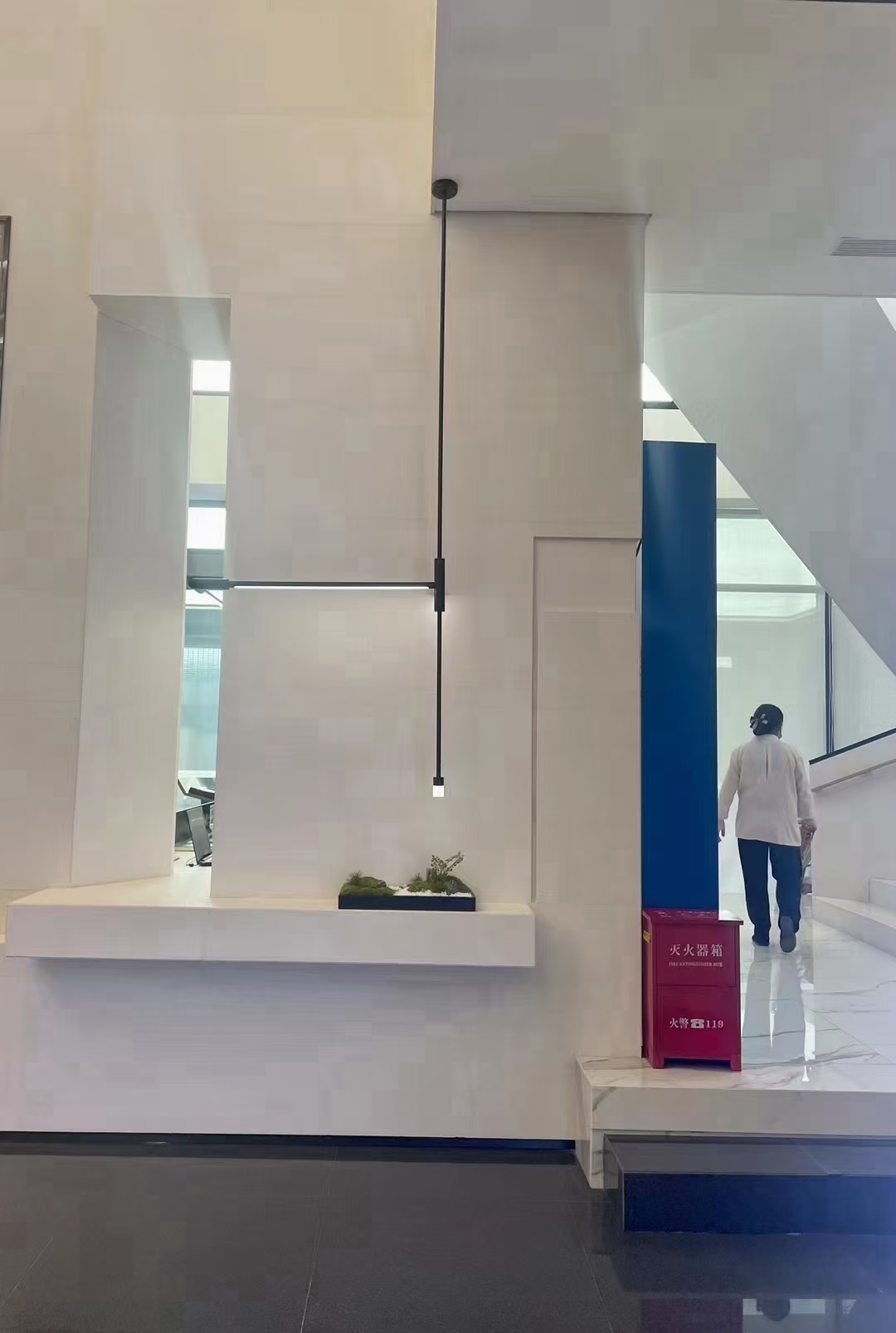 腾升装饰|郑州中交·翠语紫宸售楼部装修工程-4