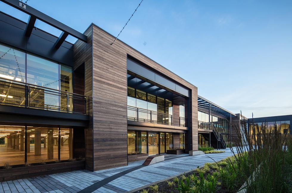 Post @ 200 Smith | CBT-2