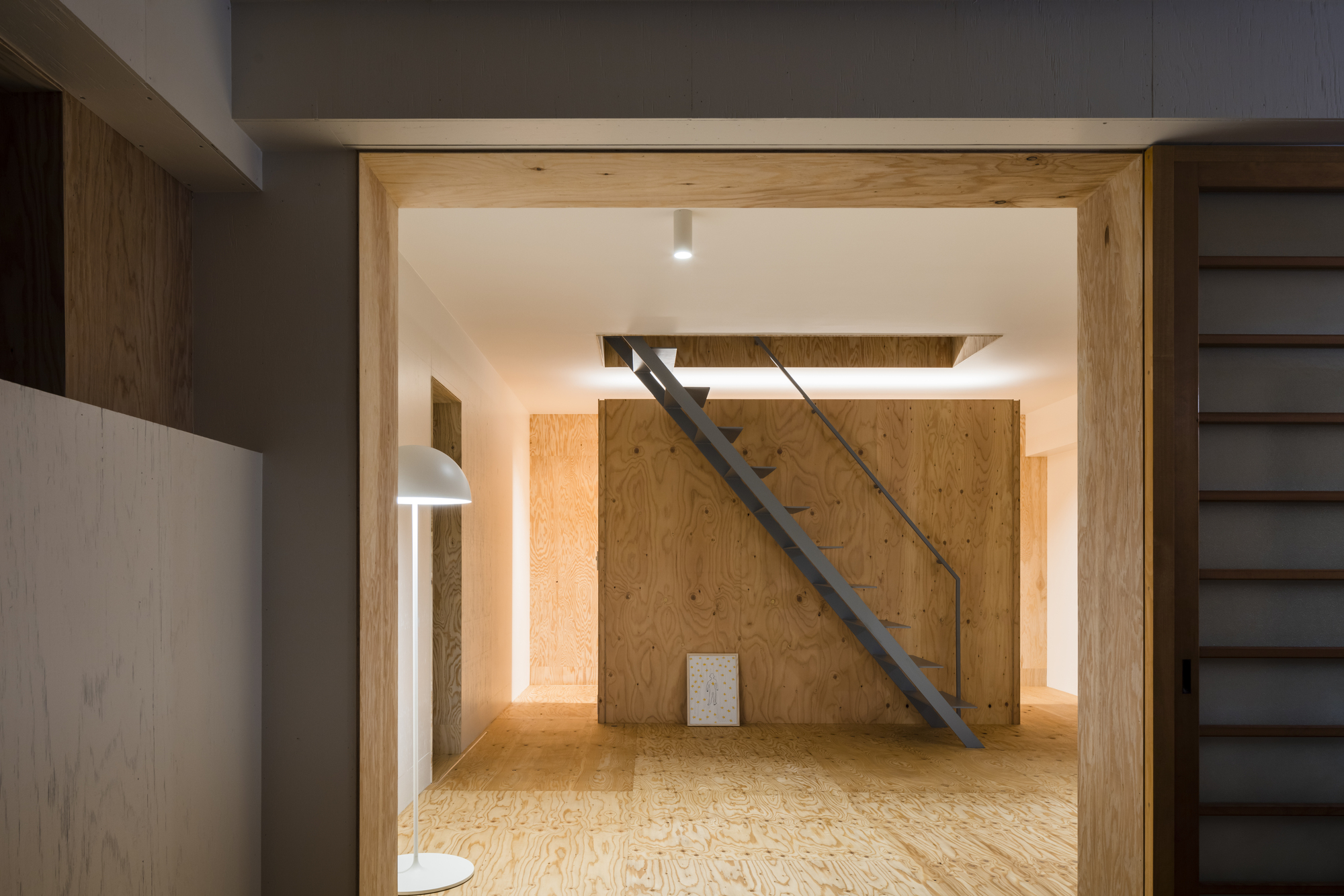 House in Oyamazaki / Shimpei Oda Architect's Office + Atelier Loowe-39