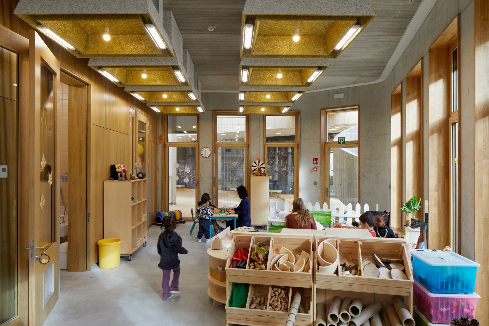 Zennestraat小学与住宅综合体丨保加利亚鲁塞丨建筑事务所BOB361-2