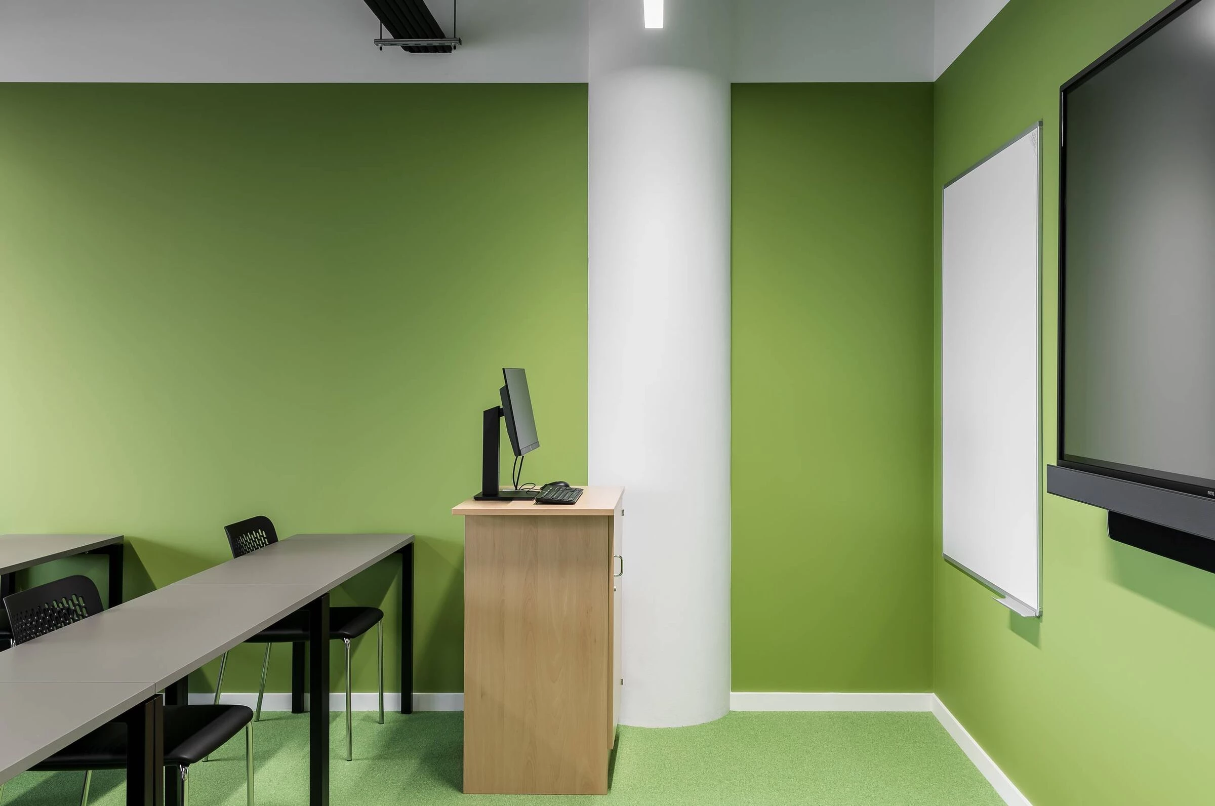 Anglia Ruskin University – 4th Floor-28