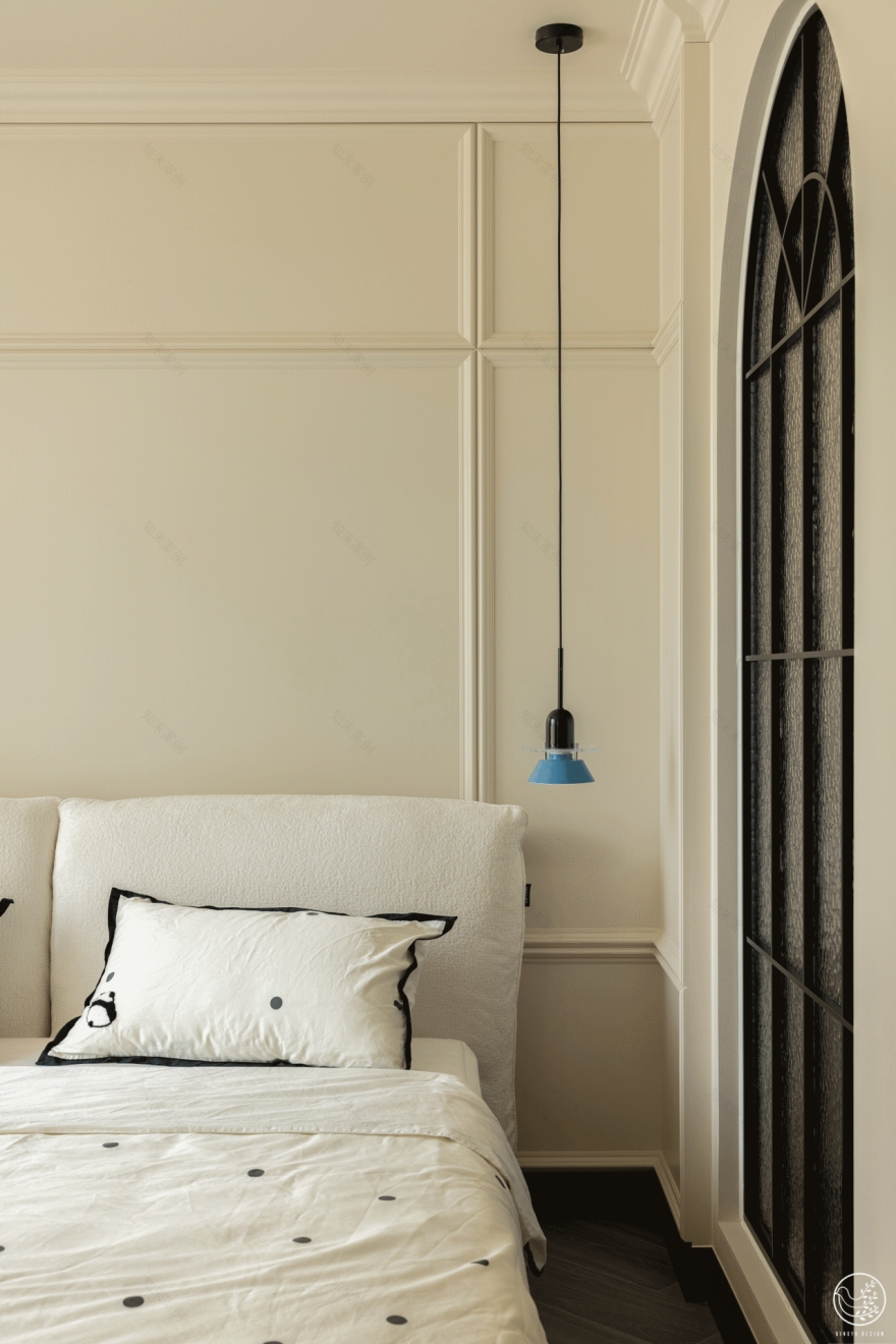 300㎡跃层,在光与曲线里,把生活安稳下来-47