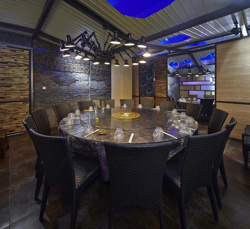 小渔莊海鲜舜耕路 | 倪泽团队打造600㎡自然怀旧空间-15