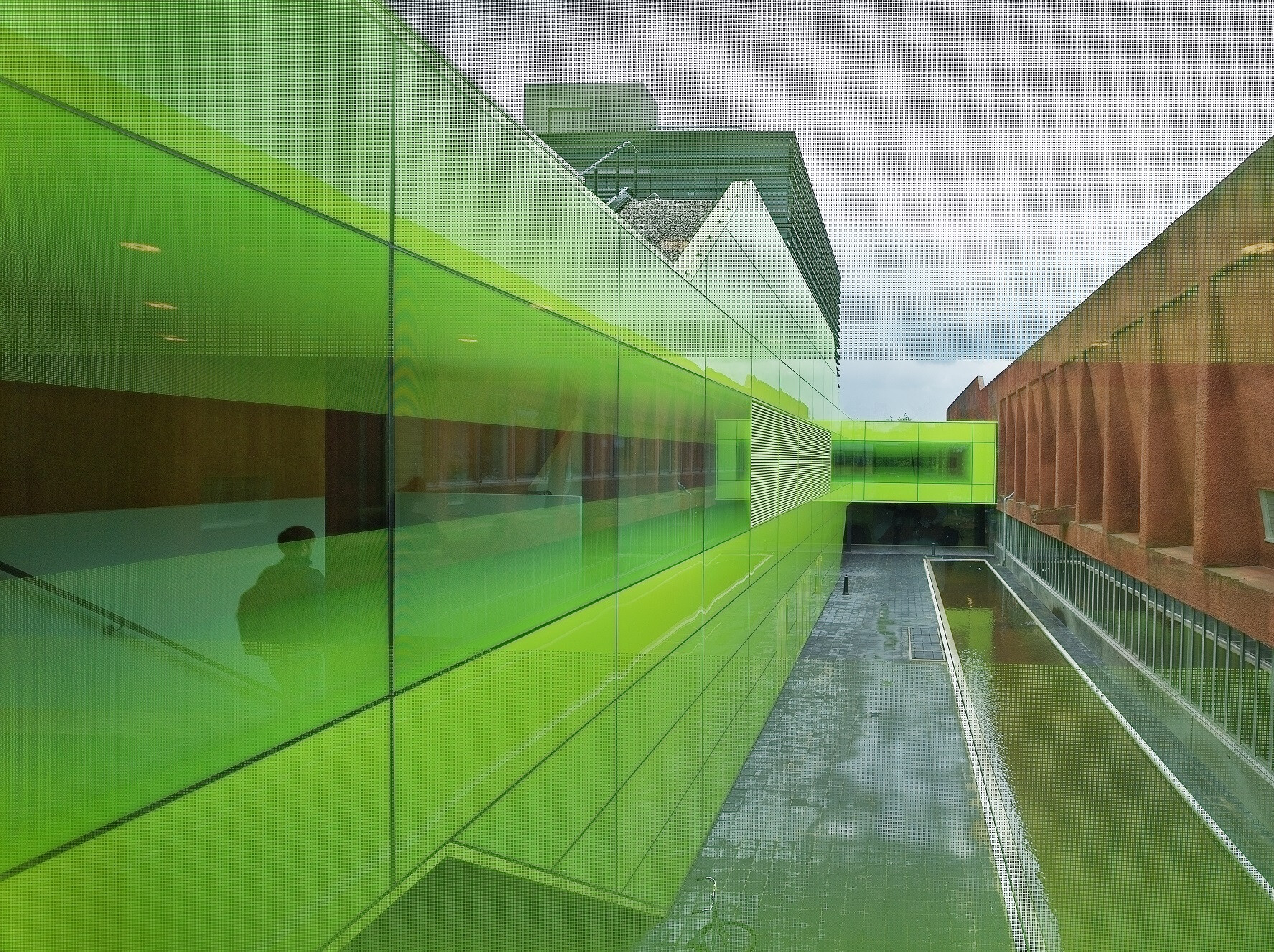 绿意盎然的光影学府 · 荷兰乌得勒支大学 Victor J· Koningsberger 教育中心-23