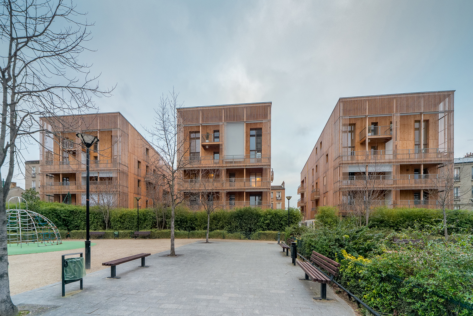 法国 Auvry Barbusse 木质住宅,城市更新之作-18