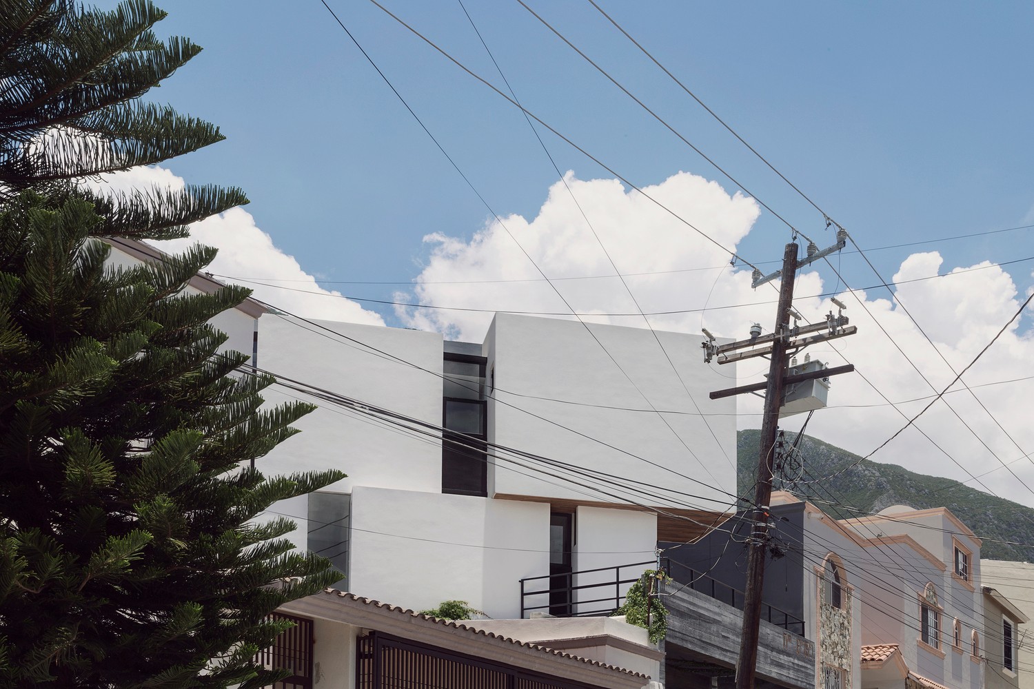 “ 云屋，被雕刻的白云 ” Cloud House-3