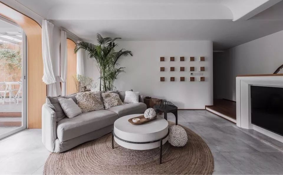 随性随心，四层复式住宅的自然悠闲生活-10