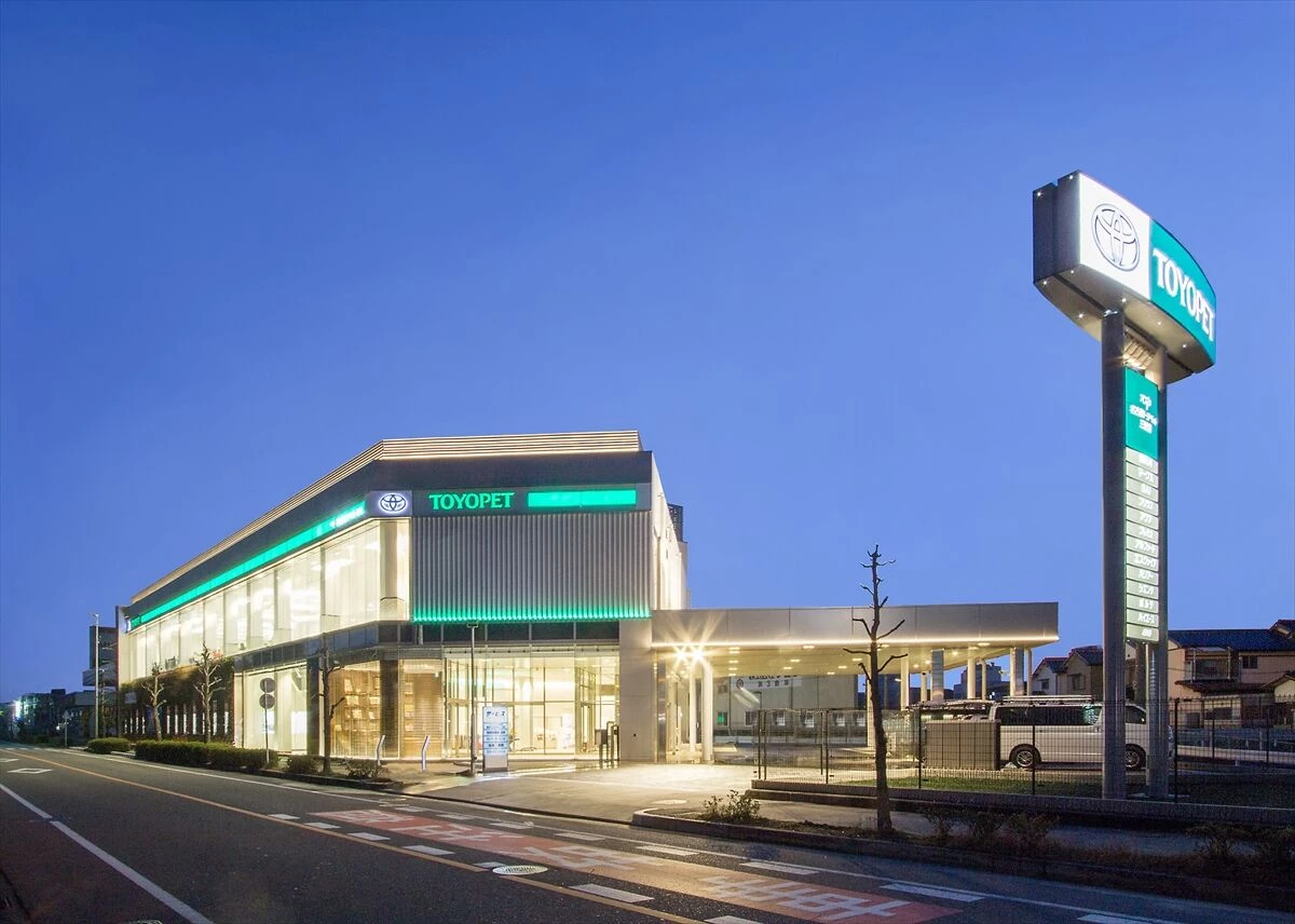 Nagoya TOYOPET Miyoshi Showroom-8