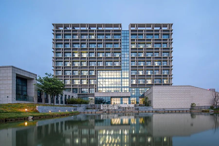 刘玉龙 | 图书馆设计中的传统文化表达与当代创新-45