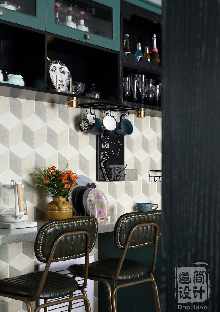 道简无餐厅的逆袭 · 生活空间的多功能设计-10