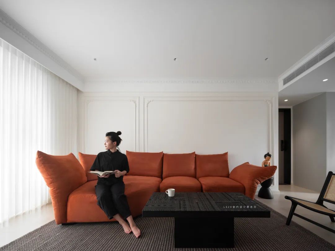 蓝色海洋中的橘红浪漫·田橘海室内设计案例丨LSZ·D 室内设计事务所-11