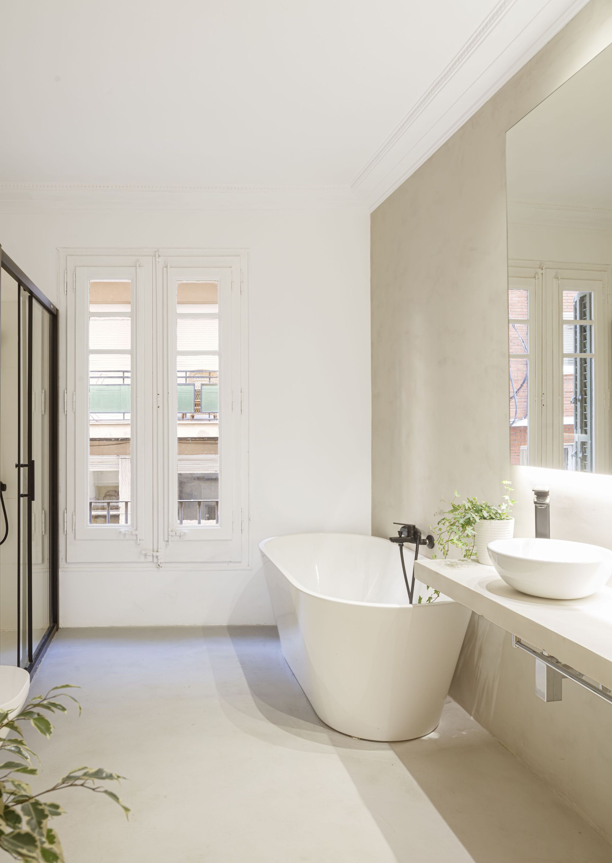 格雷西亚宅邸丨西班牙巴塞罗那丨Roman Izquierdo Bouldstridge-23