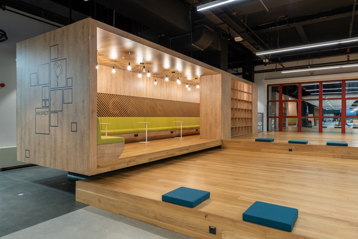 绿色 oasis 的创新办公室设计  梅莱克斯办公室丨保加利亚索非亚丨Fimera Design Studio-37