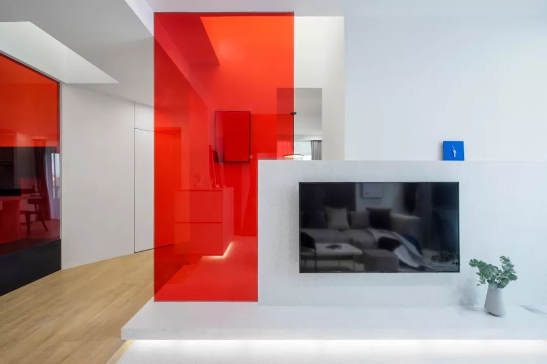 135m²怪异阁楼,创意爆改为艺术画廊式舒适三层!-13