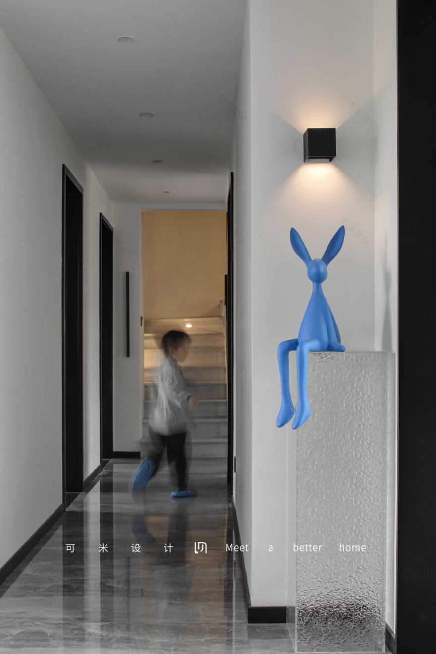 平层+阁楼简约风住宅设计丨中国南京-47