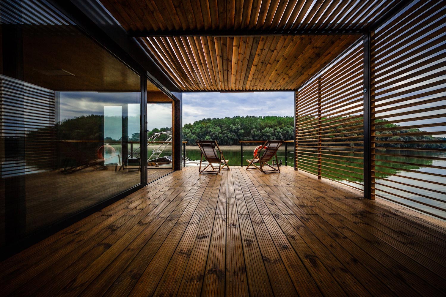 A floating, multifunctional and mobile house responding to site changes in Romania   Page 2 of 2   CAANdesign  Architecture and home design blog-2