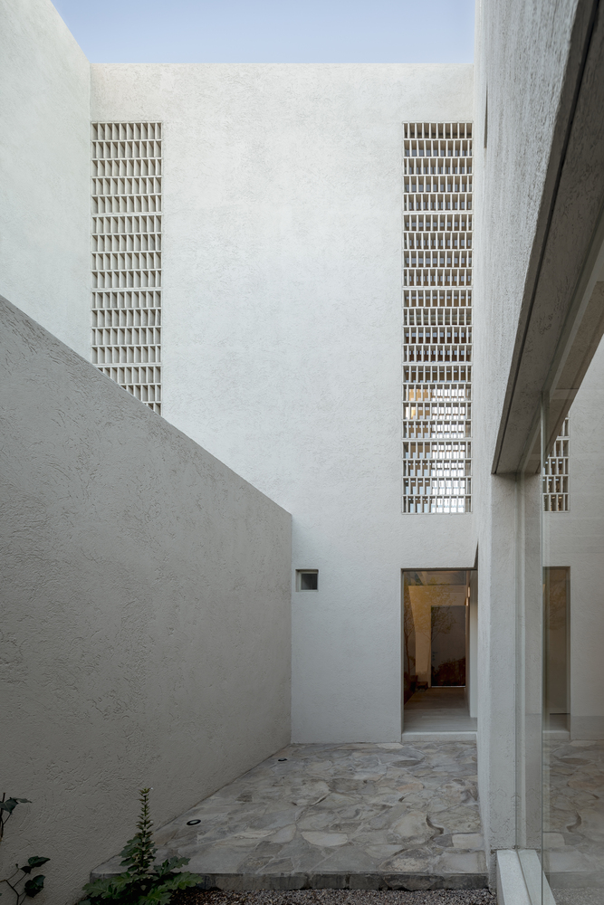 Par House · 镜像布局的现代住宅-35