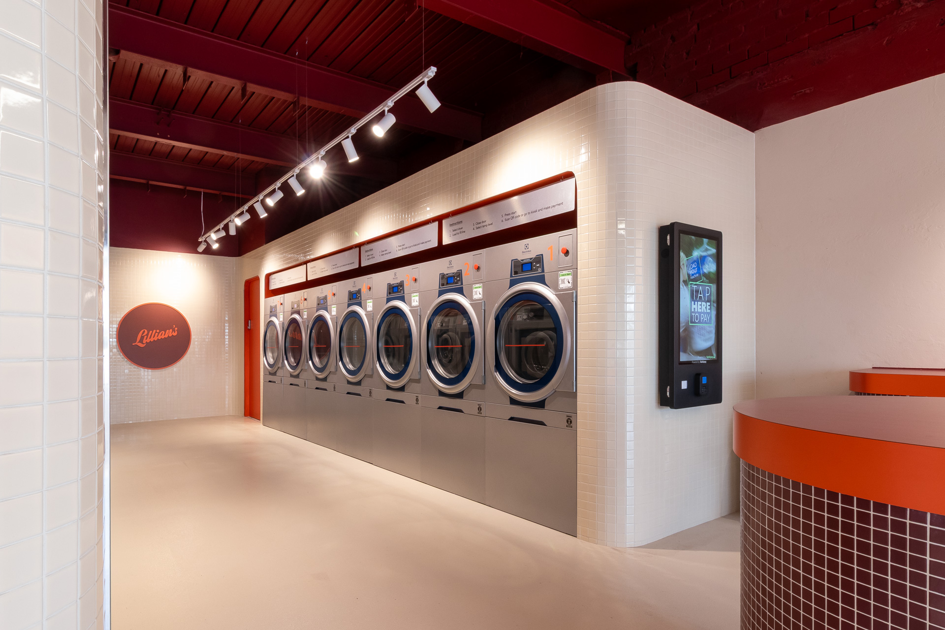 LILLIAN'S LAUNDROMAT-21