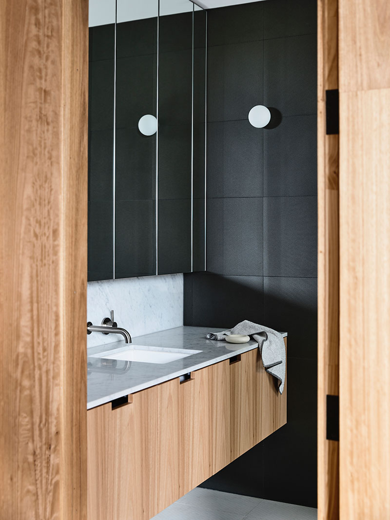 墨尔本现代小屋 | inner garden 与屋顶露台打造宜居空间-17