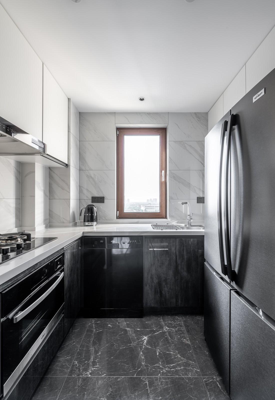 极简黑白灰调乐高主题平层设计-32