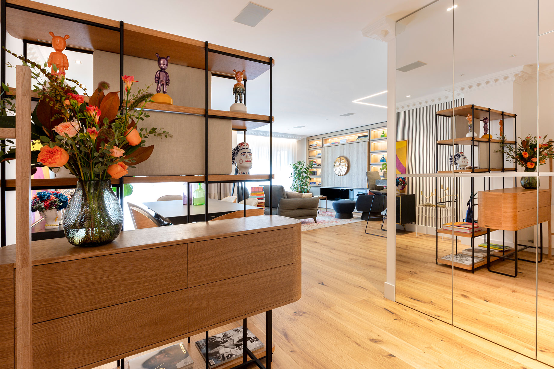 Showroom Nometri, wonderful contradictions | Momocca-1