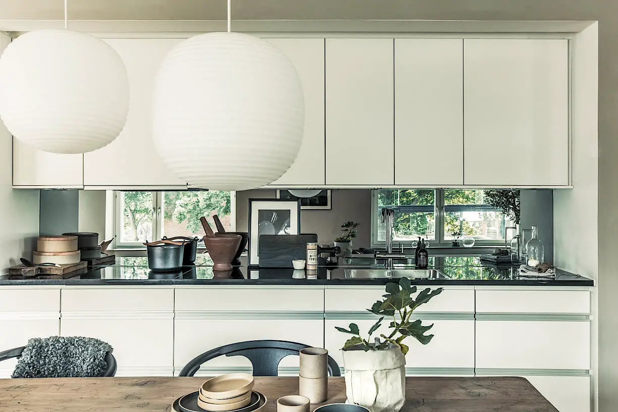 顶层阳光房设计，金属烟囱成亮点-3