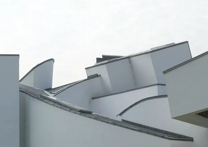维特拉设计博物馆丨德国丨弗兰克盖里(Frank Gehry)-3