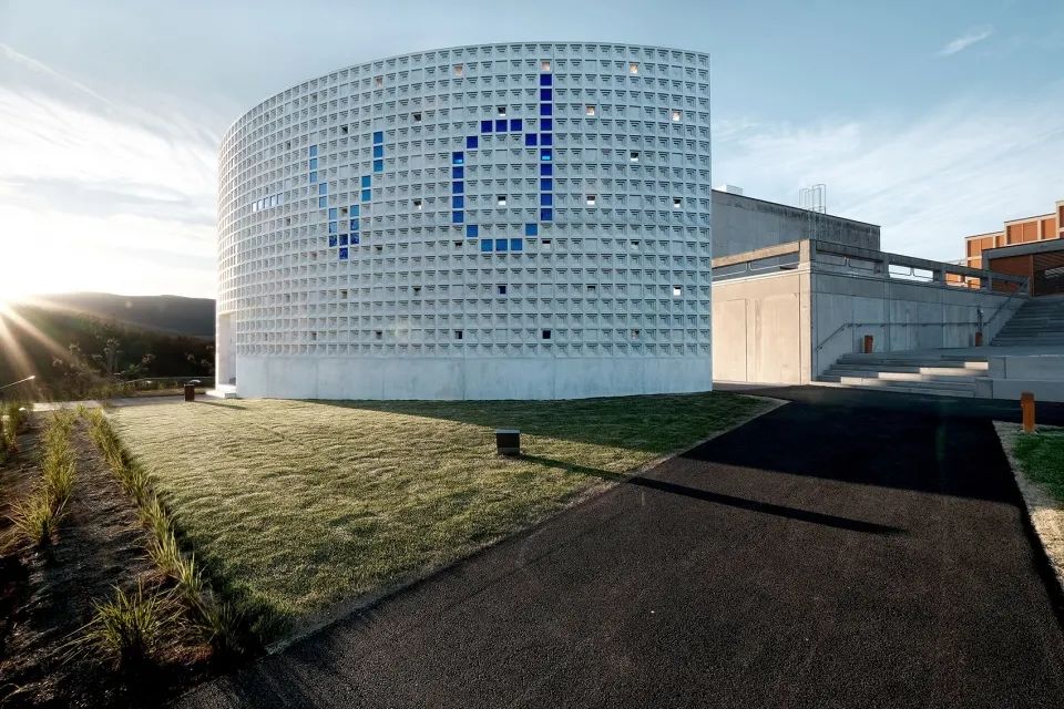 HEIG·VD工程管理高中主入口设计-0